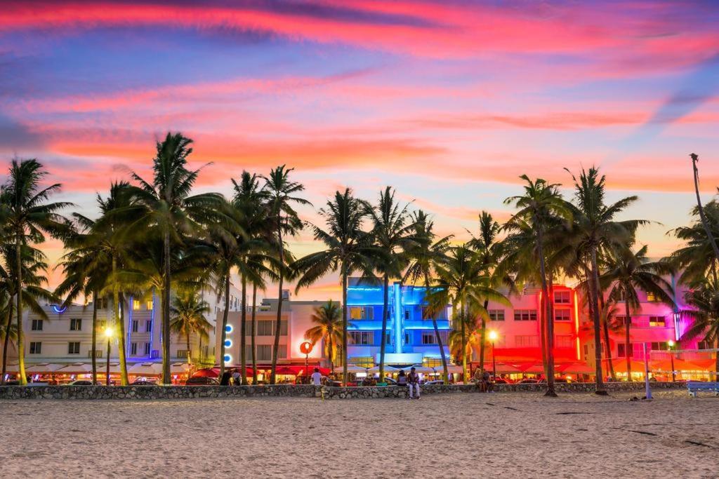 Ensuite Apt On Collins Ave Miami Beach Exterior foto